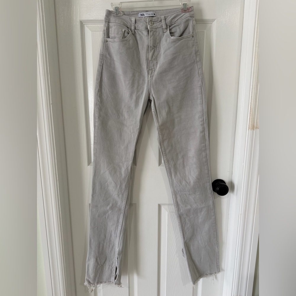 Zara Light Gray Denim Jeans